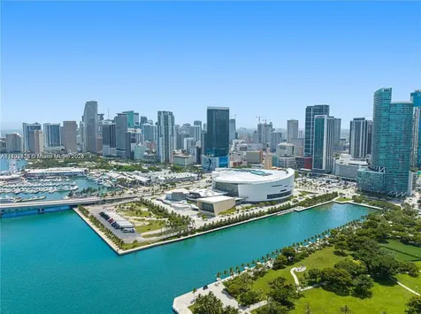 398 NE 5th Street Miami FL 33132