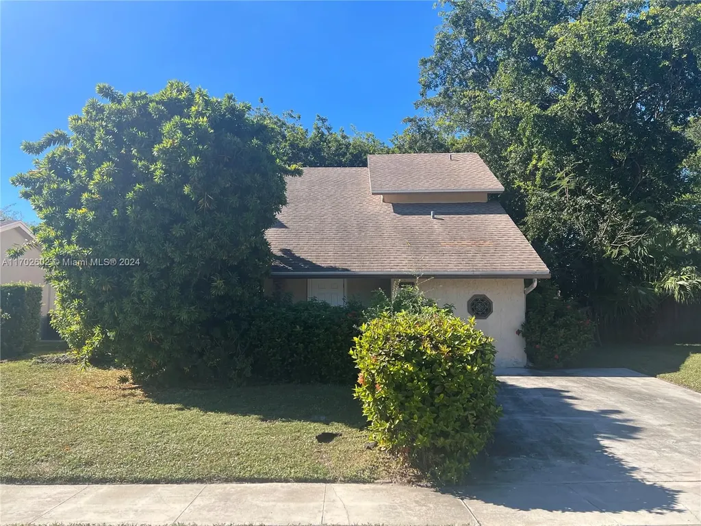 5651 NW 55th Lane Tamarac FL 33319
