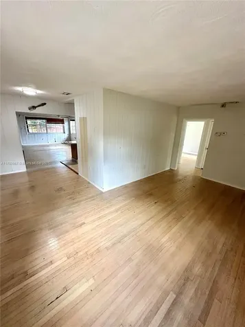 6765 SW 34th Street Miami FL 33155