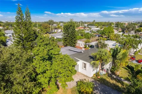 6765 SW 34th Street Miami FL 33155