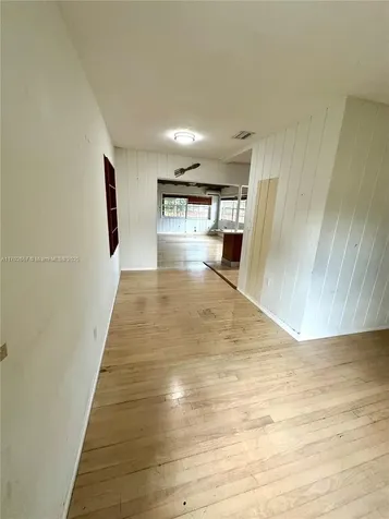 6765 SW 34th Street Miami FL 33155