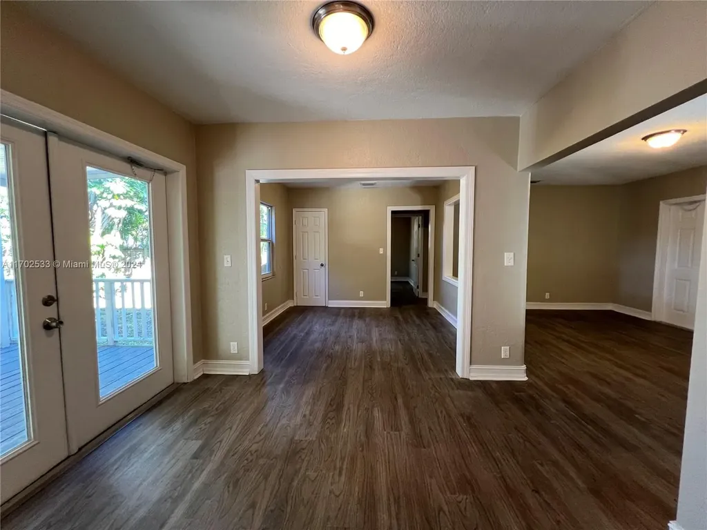 1401 SW 1 Street Fort Lauderdale FL 33315