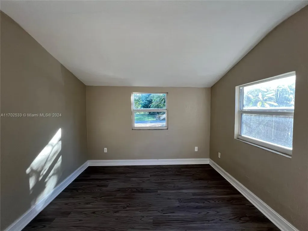 1401 SW 1 Street Fort Lauderdale FL 33315