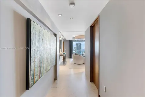 1425 Brickell Avenue Miami FL 33131