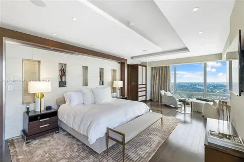 1425 Brickell Avenue Miami FL 33131