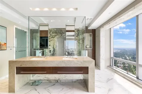1425 Brickell Avenue Miami FL 33131