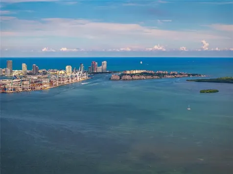 1425 Brickell Avenue Miami FL 33131