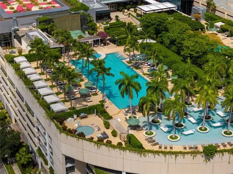 1425 Brickell Avenue Miami FL 33131