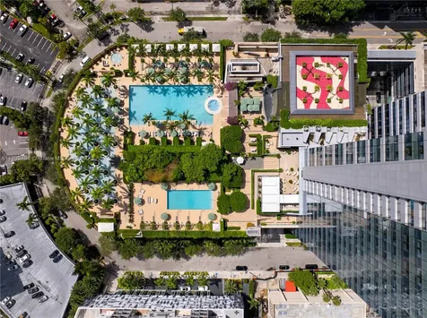1425 Brickell Avenue Miami FL 33131