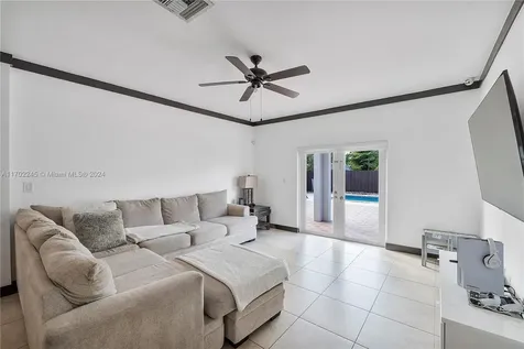 642 SE 31st Avenue Homestead FL 33033