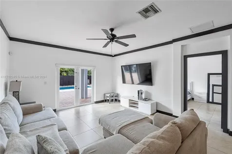 642 SE 31st Avenue Homestead FL 33033