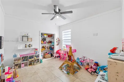 642 SE 31st Avenue Homestead FL 33033