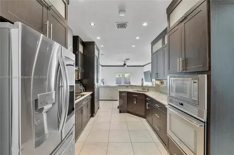 642 SE 31st Avenue Homestead FL 33033
