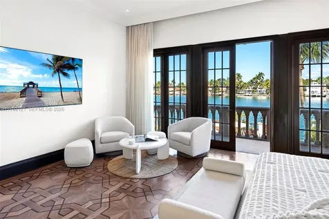 49 Palm Avenue Miami Beach FL 33139