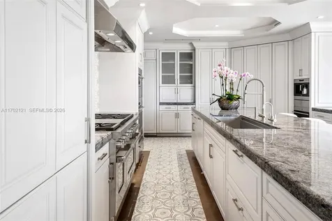 49 Palm Avenue Miami Beach FL 33139
