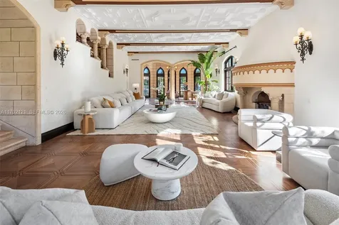 49 Palm Avenue Miami Beach FL 33139