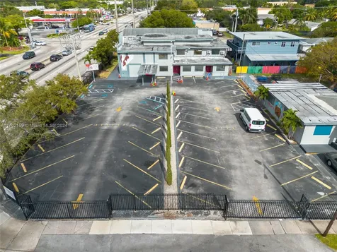 1800 NW 9th Avenue Fort Lauderdale FL 33311