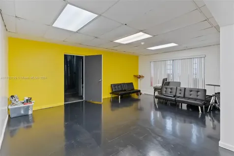 1800 NW 9th Avenue Fort Lauderdale FL 33311