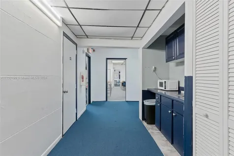 1800 NW 9th Avenue Fort Lauderdale FL 33311