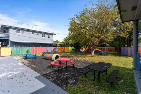 1800 NW 9th Avenue Fort Lauderdale FL 33311