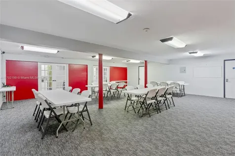 1800 NW 9th Avenue Fort Lauderdale FL 33311
