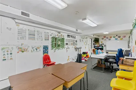 1800 NW 9th Avenue Fort Lauderdale FL 33311