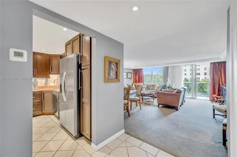10000 W Bay Harbor Drive Bay Harbor Islands FL 33154