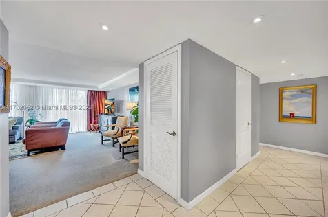 10000 W Bay Harbor Drive Bay Harbor Islands FL 33154