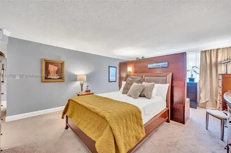 10000 W Bay Harbor Drive Bay Harbor Islands FL 33154