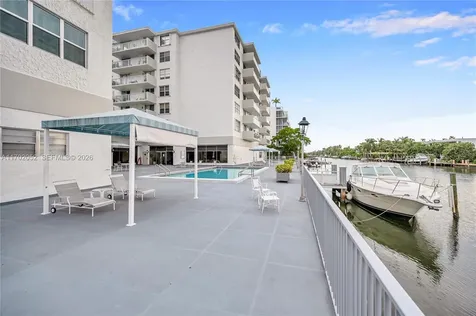 10000 W Bay Harbor Drive Bay Harbor Islands FL 33154