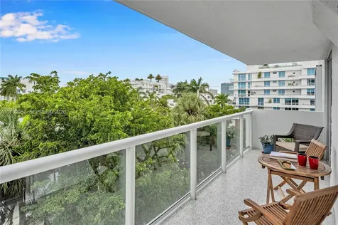 10000 W Bay Harbor Drive Bay Harbor Islands FL 33154