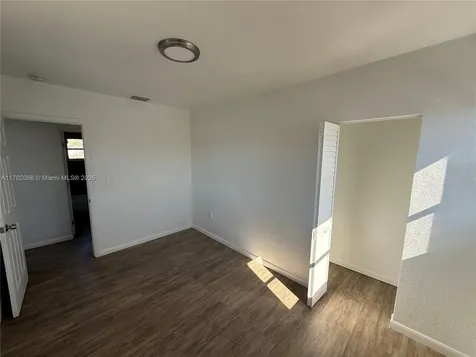 236 SW 10 Avenue Miami FL 33130