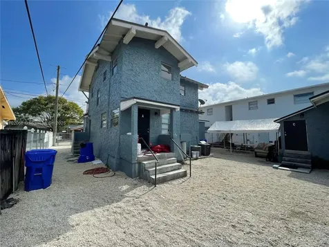 236 SW 10 Avenue Miami FL 33130