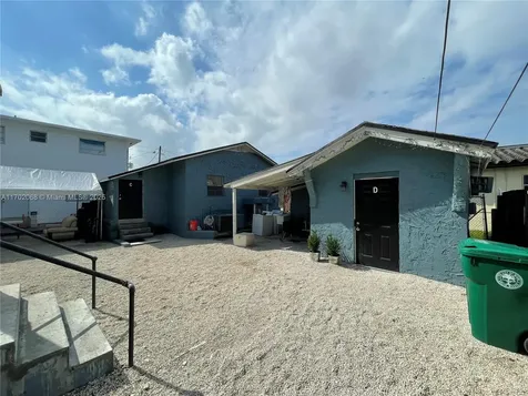 236 SW 10 Avenue Miami FL 33130