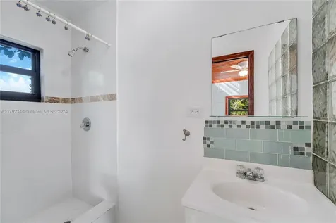 3121 SW 19th Terrace Miami FL 33145