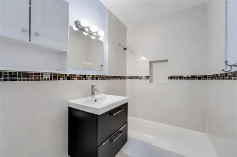 3121 SW 19th Terrace Miami FL 33145