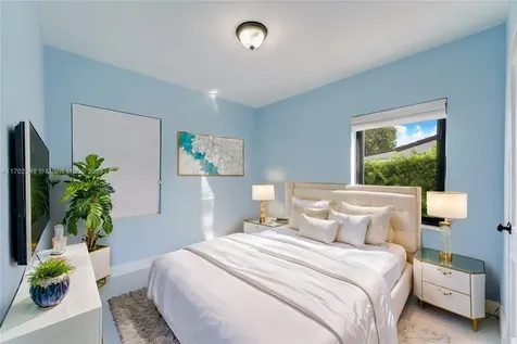 3121 SW 19th Terrace Miami FL 33145