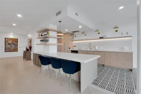 10101 Collins Avenue Bal Harbour FL 33154