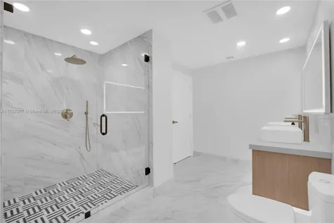 10101 Collins Avenue Bal Harbour FL 33154