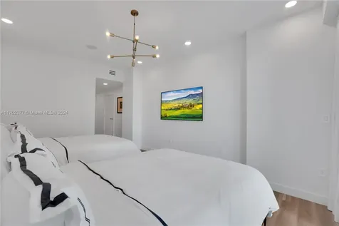 10101 Collins Avenue Bal Harbour FL 33154