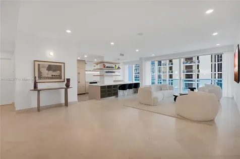 10101 Collins Avenue Bal Harbour FL 33154