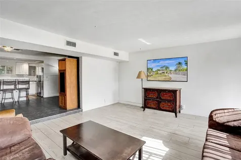 6309 Dewey Street Hollywood FL 33023