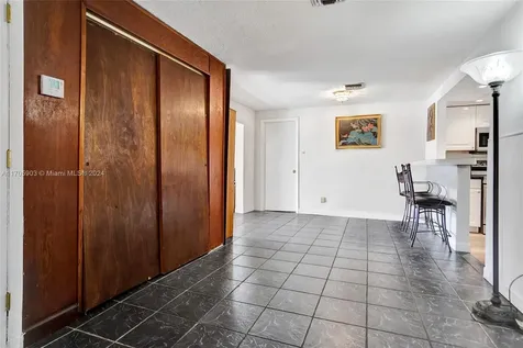 6309 Dewey Street Hollywood FL 33023