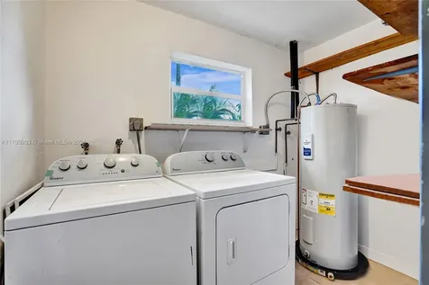 6309 Dewey Street Hollywood FL 33023