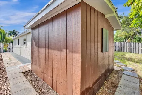 6309 Dewey Street Hollywood FL 33023