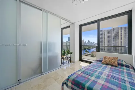 19667 Turnberry Way Aventura FL 33180