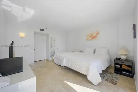 19667 Turnberry Way Aventura FL 33180