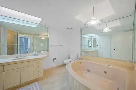 19667 Turnberry Way Aventura FL 33180