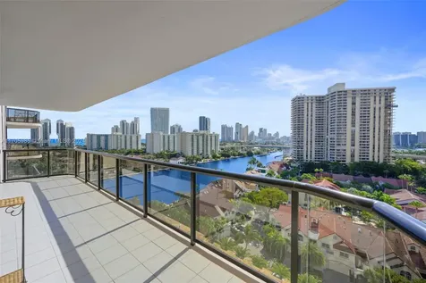 19667 Turnberry Way Aventura FL 33180