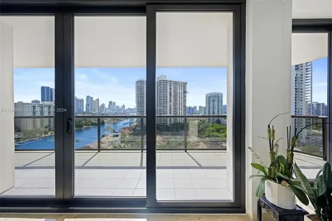 19667 Turnberry Way Aventura FL 33180